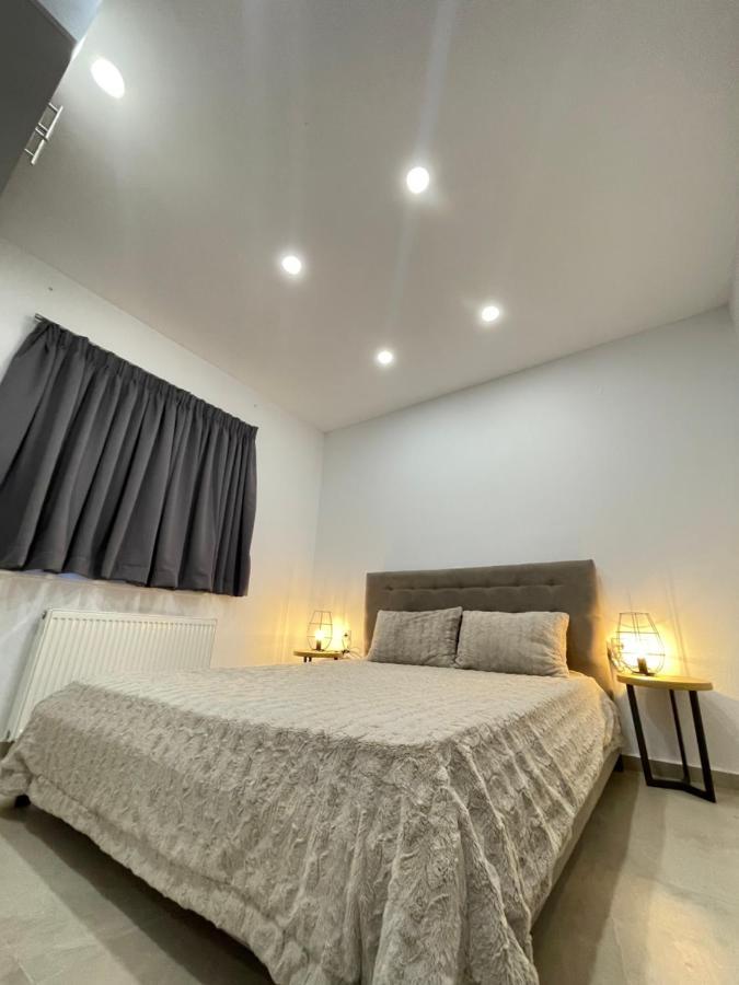 Central Luxury Apartment In Paralia Ofryniou Офринио Экстерьер фото