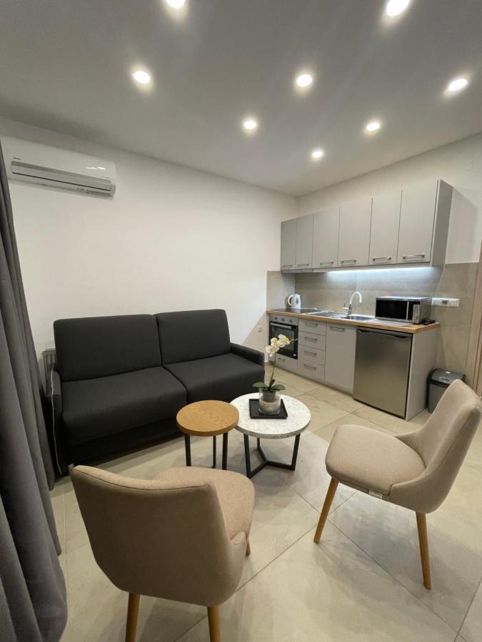 Central Luxury Apartment In Paralia Ofryniou Офринио Экстерьер фото