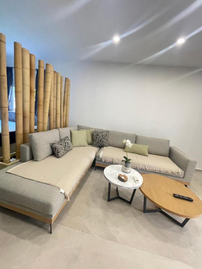 Central Luxury Apartment In Paralia Ofryniou Офринио Экстерьер фото